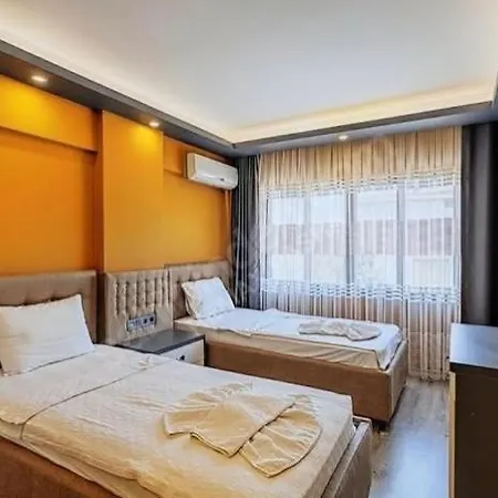 Grand Ayhan *