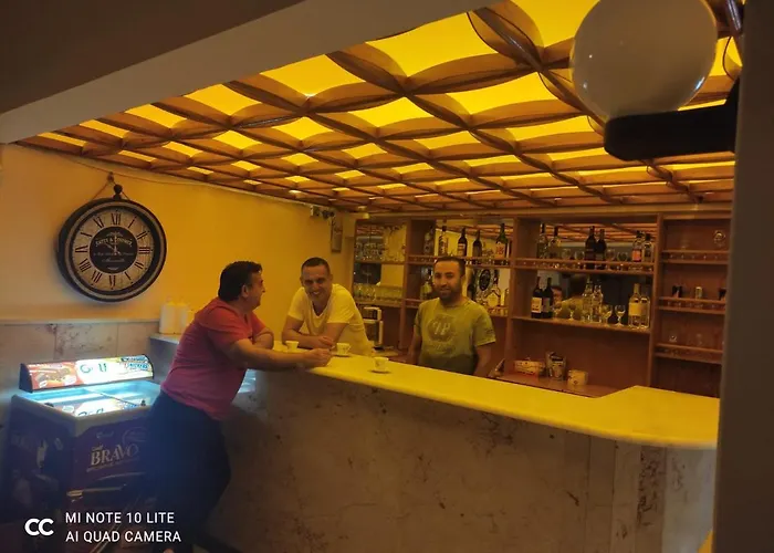 Grand Ayhan Отель *