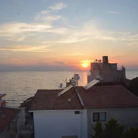 Grand Ayhan Hotell *